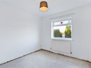 Bedroom- click for photo gallery